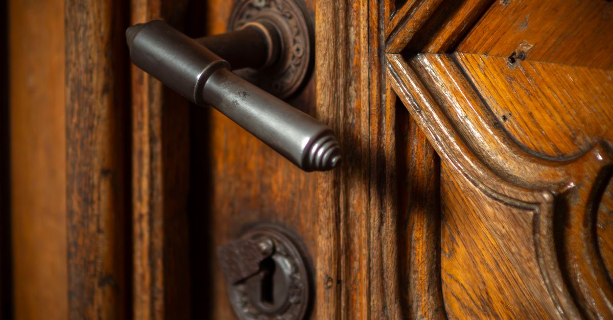 Beyond the Lockout: Mortise Lock Repair, Rekeying & Door Knob Lock Upgrades — West End Ave Locksmith NYC