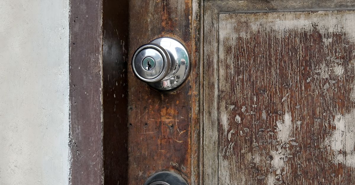 Same-Night Securing: Why a 24 Hour Emergency Locksmith Matters After a Burglary — West End Ave Locksmith NYC